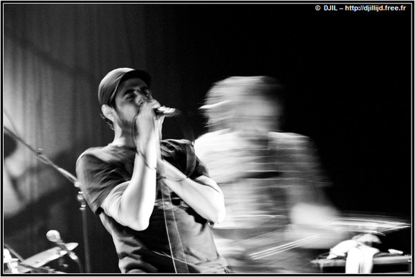 3 Degrés Est band photo