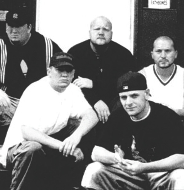 35 Inch Mudder band photo